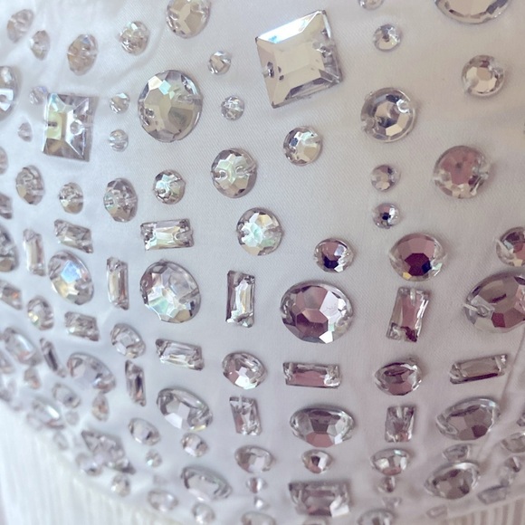 AIDA White Flapper Dress Rhinestones & Fringe Size Medium NWT - Picture 4 of 13